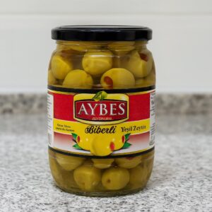Зелени маслини с чушки